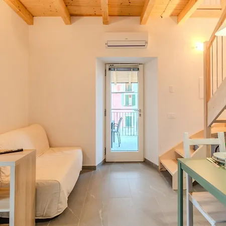 Riflessi By Interhome Colico