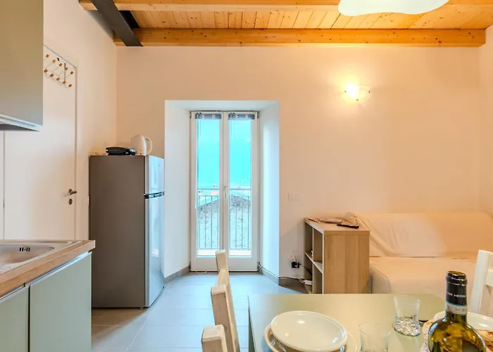 Riflessi By Interhome * Colico